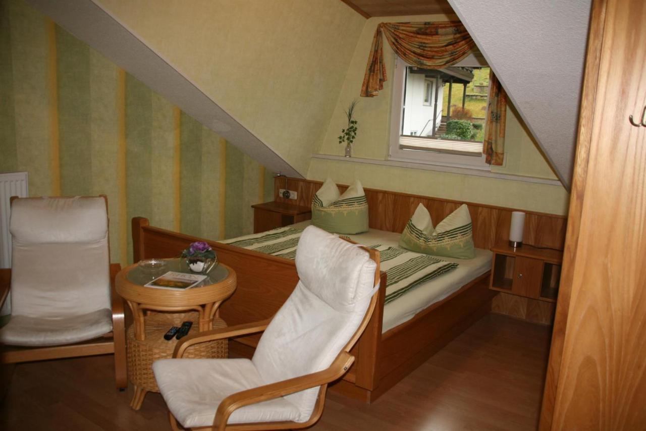 Hotel Haus Luise Weber à Hilders Extérieur photo