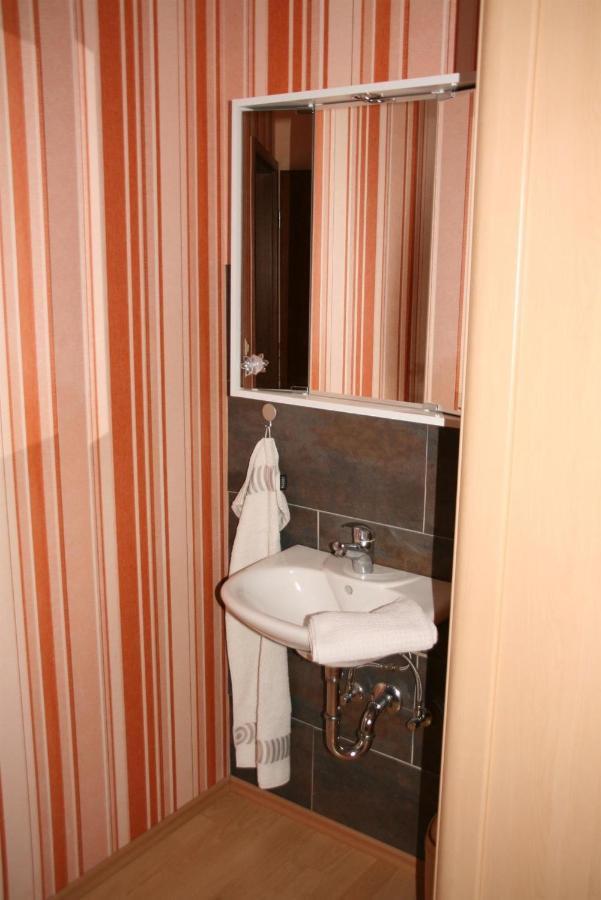Hotel Haus Luise Weber à Hilders Extérieur photo